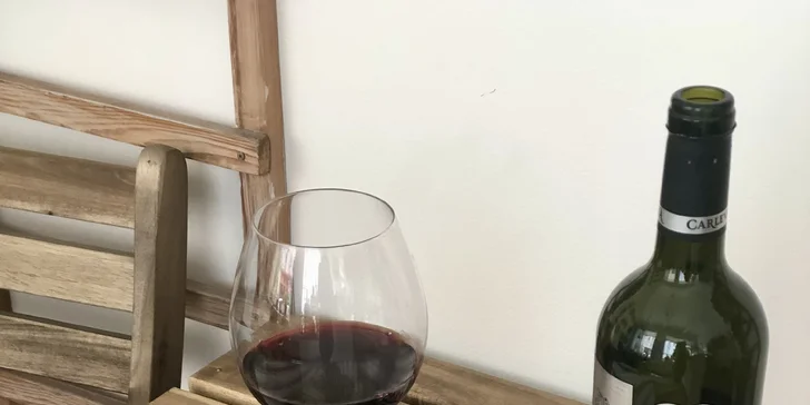 Otevřený voucher na 1000-2000 Kč do Tániny vinárny: degustace, tapas i kvalitní vína