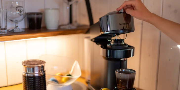 Luxusní maringotka za humny se saunou v přírodě nedaleko Bouzova a Javoříčských jeskyní