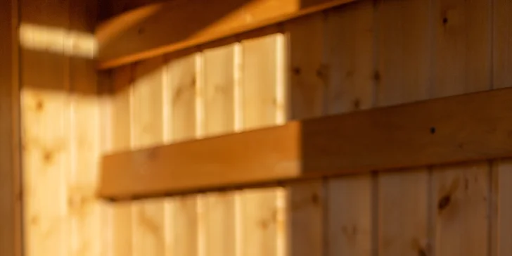 Luxusní maringotka za humny se saunou v přírodě nedaleko Bouzova a Javoříčských jeskyní