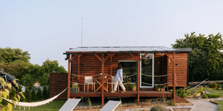 Luxusní maringotka za humny se saunou v přírodě nedaleko Bouzova a Javoříčských jeskyní