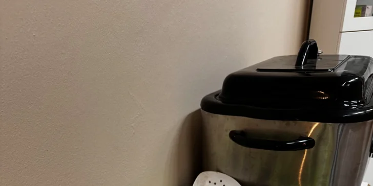 60-90minutová masáž dle výběru: klasická, lymfatická i lávové kameny