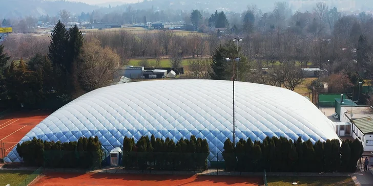 Tenisu zdar: pronájem tenisové haly na 60 minut, všední dny i víkend