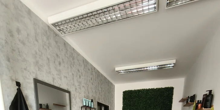Pánský střih i úprava vousů nebo full servis i s masáží