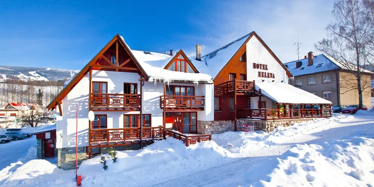 Pobyt v Krkonoších pro páry i rodiny: polopenze, sauna i sporty