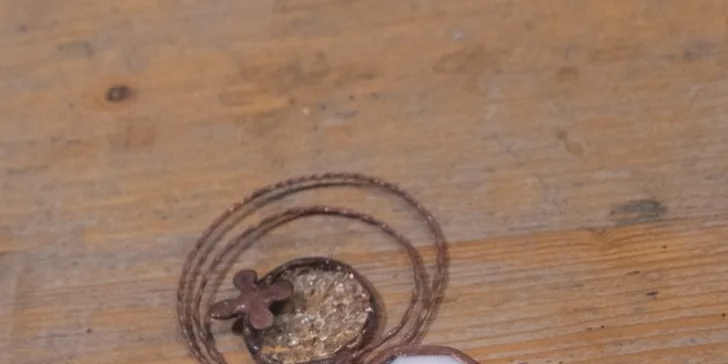 Kurz vitráže nebo mozaiky: 3 hodiny tvoření andělů, motýlů či osobní mandaly