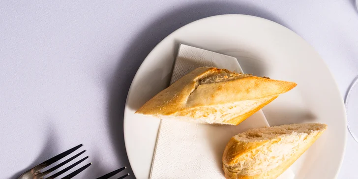 Tříchodové menu pro 1 nebo 2 osoby v resortu Kaskáda, varianta se 120 min ve wellness