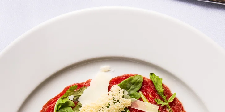 Tříchodové menu pro 1 nebo 2 osoby v resortu Kaskáda, varianta se 120 min ve wellness