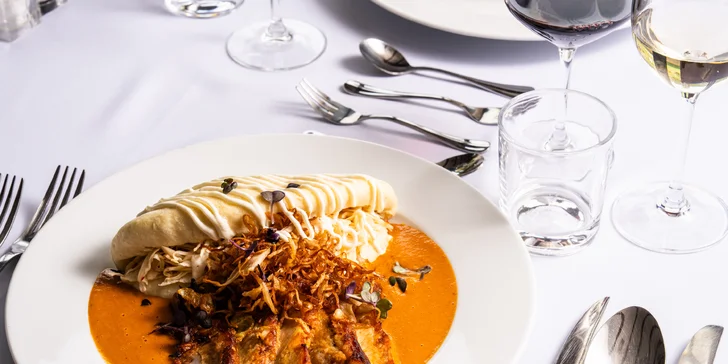 Tříchodové menu pro 1 nebo 2 osoby v resortu Kaskáda, varianta se 120 min ve wellness