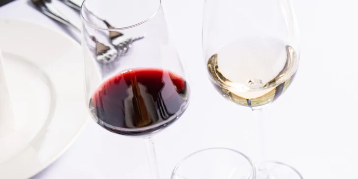 Tříchodové menu pro 1 nebo 2 osoby v resortu Kaskáda, varianta se 120 min ve wellness