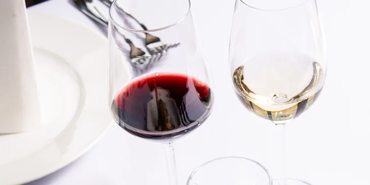 Tříchodové menu pro 1 nebo 2 osoby v resortu Kaskáda, varianta se 120 min ve wellness