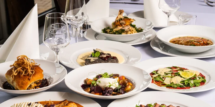 Tříchodové menu pro 1 nebo 2 osoby v resortu Kaskáda, varianta se 120 min ve wellness