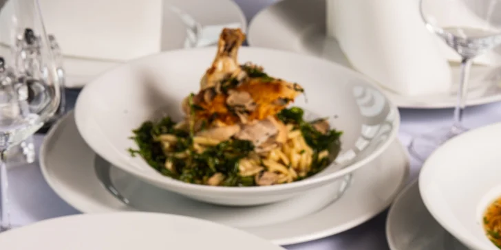 Tříchodové menu pro 1 nebo 2 osoby v resortu Kaskáda, varianta se 120 min ve wellness