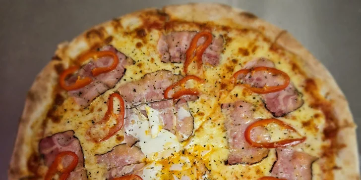 1 nebo 2 pizzy podle výběru s sebou: vyzvednutí v centru Čáslavi i rozvoz zdarma