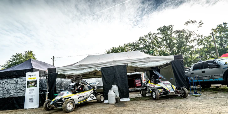 Jízda ve speciální závodní buggy Kartcross na 4 tratích po celé ČR i s certifikátem, záznamem a občerstvením