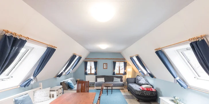 Útulné apartmány, pokoje či domek v Kryštofově Údolí: možnost snídaně i polopenze