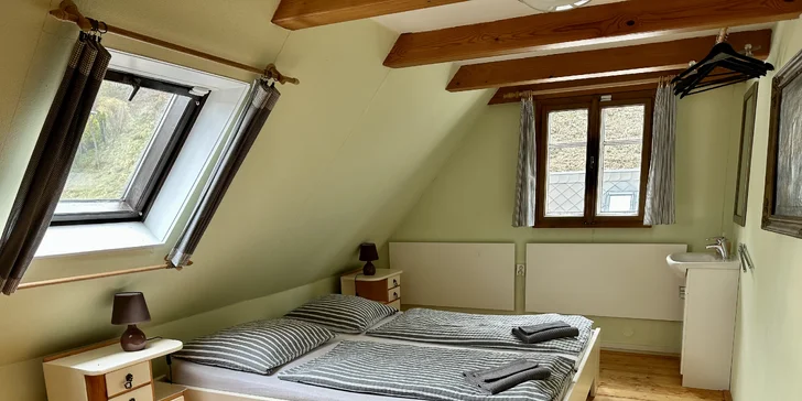 Útulné apartmány, pokoje či domek v Kryštofově Údolí: možnost snídaně i polopenze