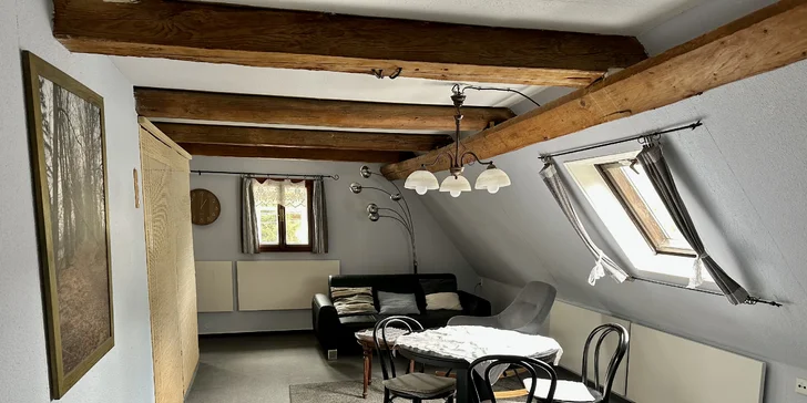 Útulné apartmány, pokoje či domek v Kryštofově Údolí: možnost snídaně i polopenze