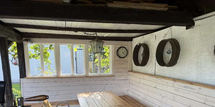 Útulné apartmány, pokoje či domek v Kryštofově Údolí: možnost snídaně i polopenze