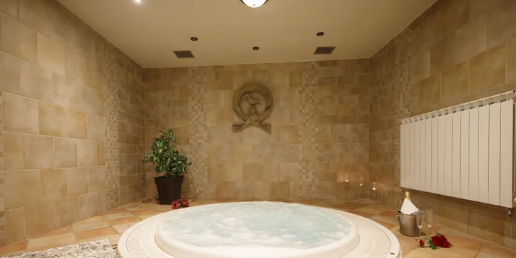 Relaxační pobyt v Kutné Hoře: hotel 20 minut od Svaté Barbory, privátní vířivka a polopenze