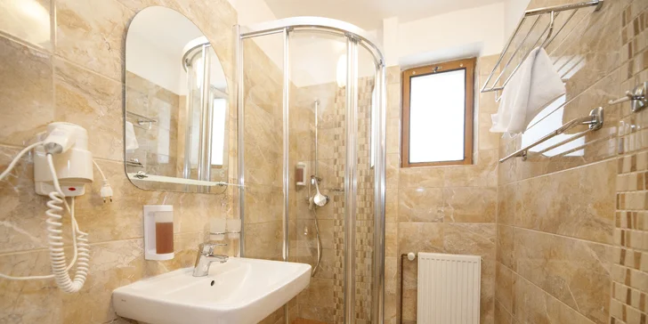 Relaxační pobyt v Kutné Hoře: hotel 20 minut od Svaté Barbory, privátní vířivka a polopenze