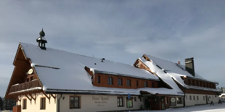 Rodinný hotel na Horské Kvildě: snídaně a sauna pro pár i rodinu