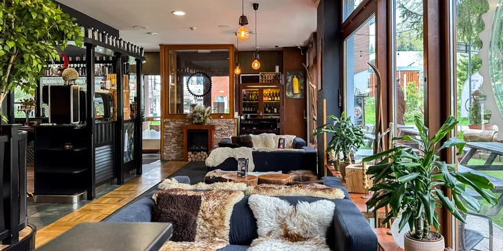 Stylové apartmány na Štrbském Plese vč. snídaně a privátního wellness