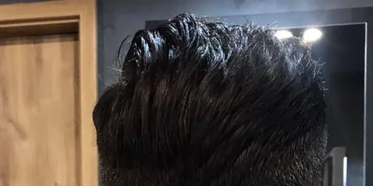 Pánský střih i úprava vousů nebo full servis i s masáží