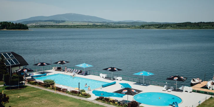 Pobyt na břehu Oravské přehrady v prostředí vyhlášeného Slanického dvora s privátním wellness