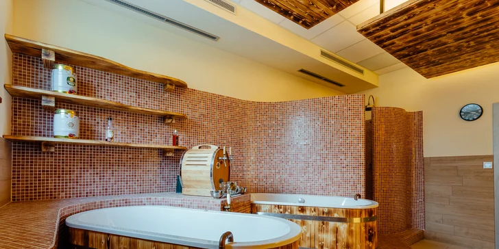 Dovolená pod Martinskými hoľami: neomezený wellness, lázeň, polopenze, dítě zdarma