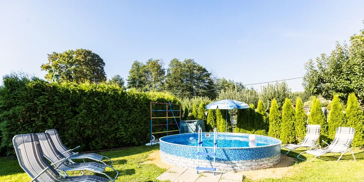 Odpočinkový pobyt v Chebu: snídaně či polopenze i lahev vína a dezert