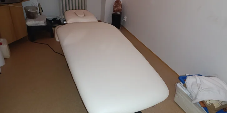 Ájurvédská masáž od maséra s více než 30 lety praxe: 60 nebo 90 minut