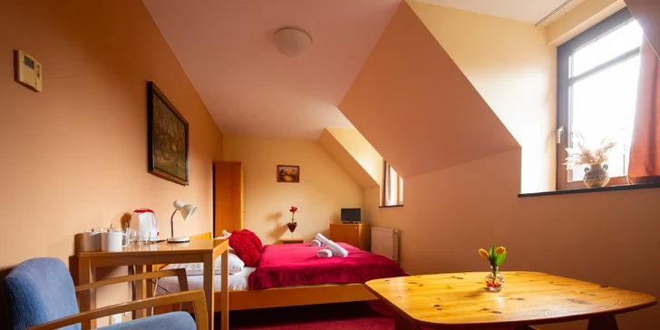 Pobyt v srdci Tatranské Lomnice: penzion se snídaní, privátní wellness