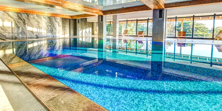 Relaxační pobyt v lázeňské Krynici Zdrój: strava, velkorysý bazén i wellness