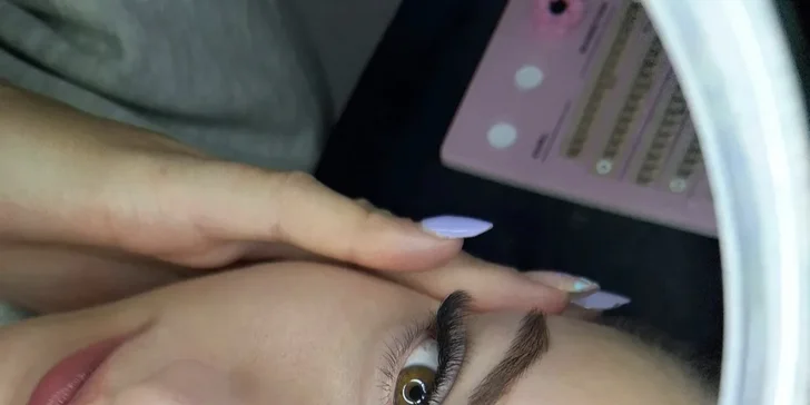 Kosmetické ošetření pleti: základní, pro muže, proti akné ad. i permanentka