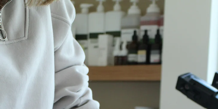 Kosmetické ošetření pleti: základní, pro muže, proti akné ad. i permanentka