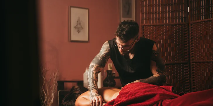 Masáž podle výběru ze 6 druhů: klasická, havajská, sportovní i baňky ad.