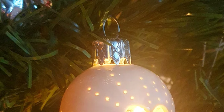 Kurz tvoření z porcelánu pro 1 nebo 2 osoby: šperky, svícny i aromalampy vč. glazování