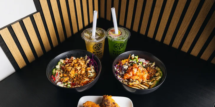 Havajský poke bowl podle výběru ze 3 druhů a bubble tea na odnos s sebou