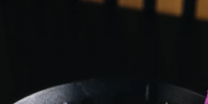 Havajský poke bowl podle výběru ze 3 druhů a bubble tea na odnos s sebou