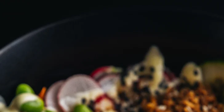 Otevřené vouchery do Sushi hub: 500 Kč až 2 000 Kč na sushi k odnosu s sebou