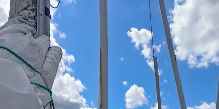 Zážitková plavba na plachetnici pro 1 nebo 2 osoby po Žermanické přehradě