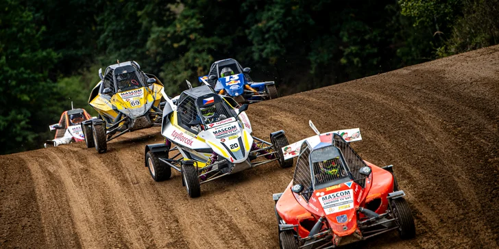 Jízda ve speciální závodní buggy Kartcross na 4 tratích po celé ČR i s certifikátem, záznamem a občerstvením