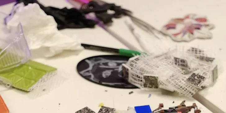 Kurz tvorby mozaiky v ateliéru na Vinohradech pro 1 nebo 2 osoby