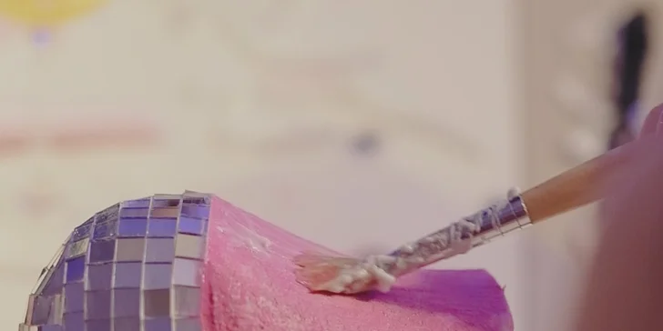 Jedinečné umělecké dílo: tvorba diskotékové sochy pro 1 nebo 2 osoby