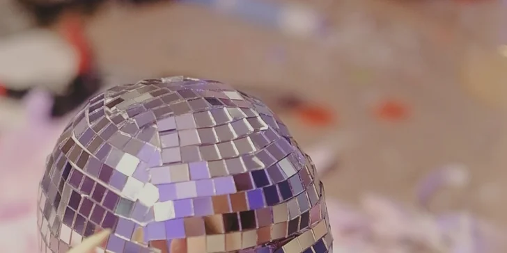 Jedinečné umělecké dílo: tvorba diskotékové sochy pro 1 nebo 2 osoby