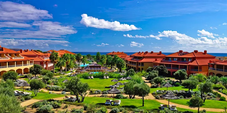 Letecky na Porto Santo: Beach & SPA Resort Pestana***** u pláže, all inclusive, bazény i wellness