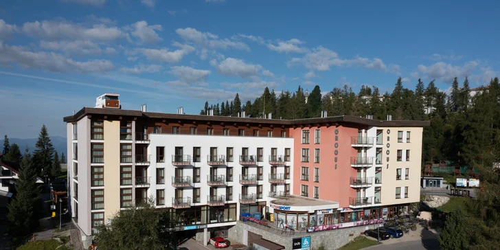 Stylové apartmány na Štrbském Plese vč. snídaně a privátního wellness