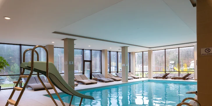 Pobyt v srdci Štiavnických vrchů: polopenze a neomezený relax ve wellness