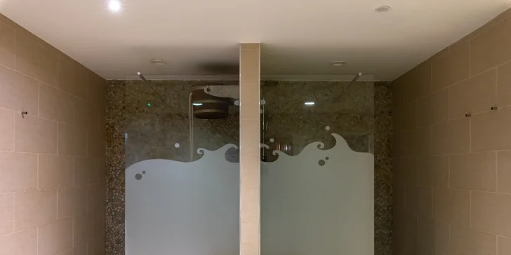 Pobyt v srdci Štiavnických vrchů: polopenze a neomezený relax ve wellness