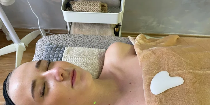 Liftingové kosmetické ošetření gua sha pro ženy: 30, 60 nebo 90 min.